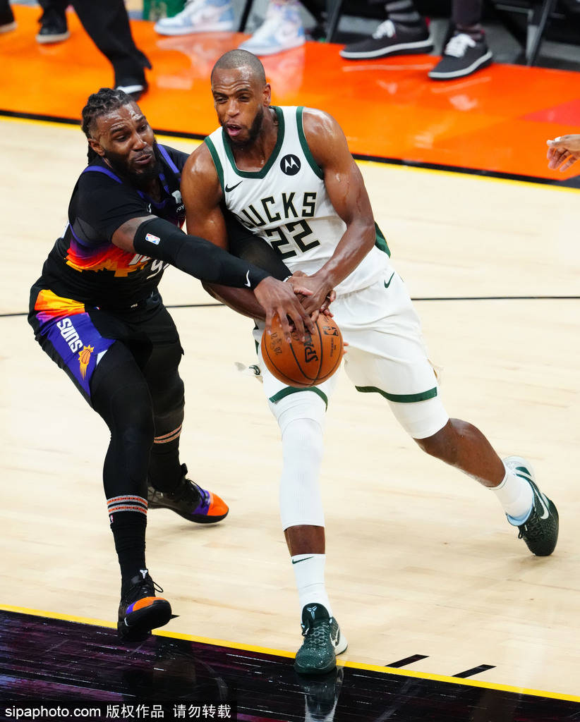 今夜欧超杯焦点战，斯图加特手感冰凉，媒体盛赞，数据趋势出现新变化 