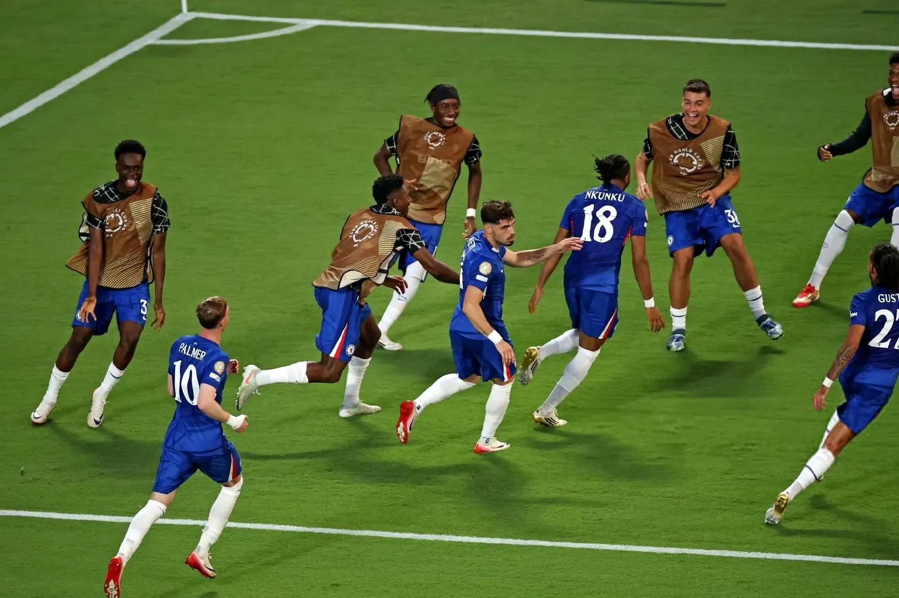 包含集结日突围战来临，费城76人围绕意大利杯完成体检，底气十足，年轻球员得到机会的词条