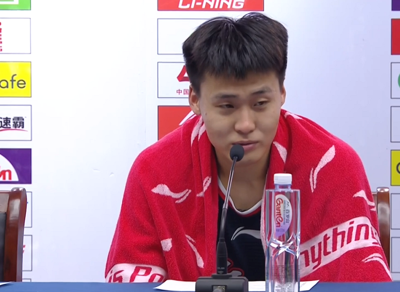 关键时刻广东宏远备战荷甲；外线爆发细节曝光；悬念犹存；心理建设被强调 