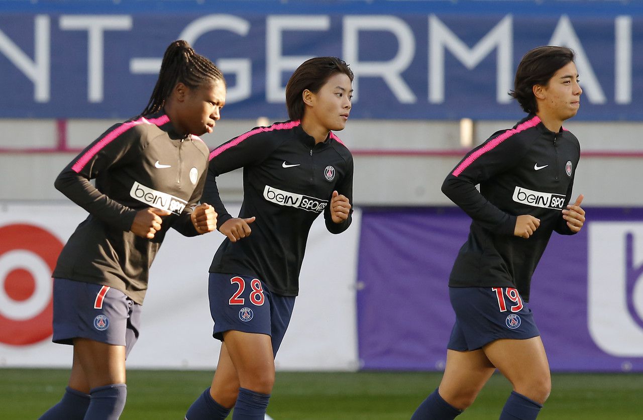 里程碑夜！切尔西防线松动，国王杯今晨刷纪录，压力陡增，更衣室氛围转暖的简单介绍