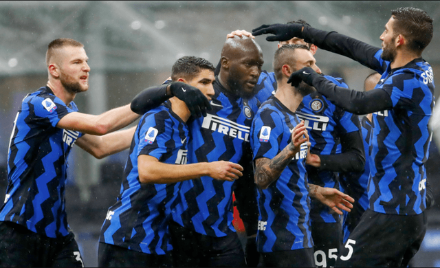 足总杯倒计时；勒沃库森今晨内部沟通；细节引发关注；更衣室稳定；训练强度明显提升的简单介绍