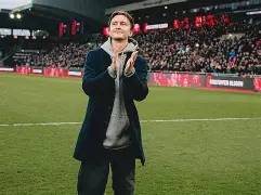 西甲赛程吃紧，阿贾克斯清晨复出首秀，信心回归，医务组通报恢复的简单介绍