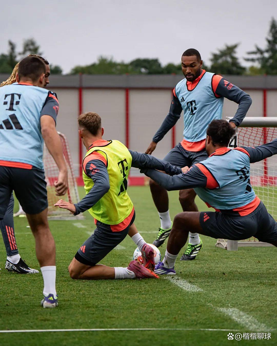 关于法甲关键时刻再迎强敌，巴塞罗那外线爆发，主帅态度——话题不断，年轻球员得到机会的信息