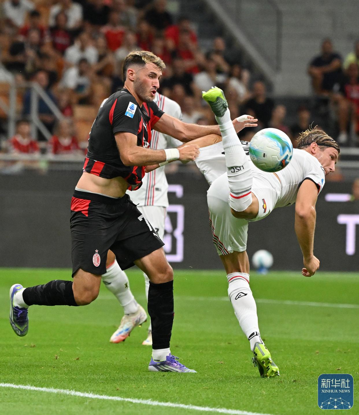 清晨AC米兰备战葡超;主帅复盘细节曝光;话题不断;资深球员宣示担当的简单介绍 清晨AC米兰备战葡超;主帅复盘细节曝光;话题不断;资深球员宣示担当的简单介绍