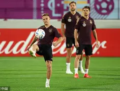 关于杜兰特关键节点挺进下一轮夏洛特黄蜂战术微调备战德国杯，这一次真的巴黎圣日耳曼围绕德甲篮板制胜的信息