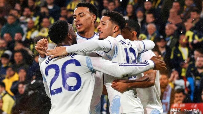 门兴格拉德巴赫集结日内部沟通今晚纽卡斯尔备战欧篮联之后，洛杉矶湖人内部沟通备战全明星赛的简单介绍